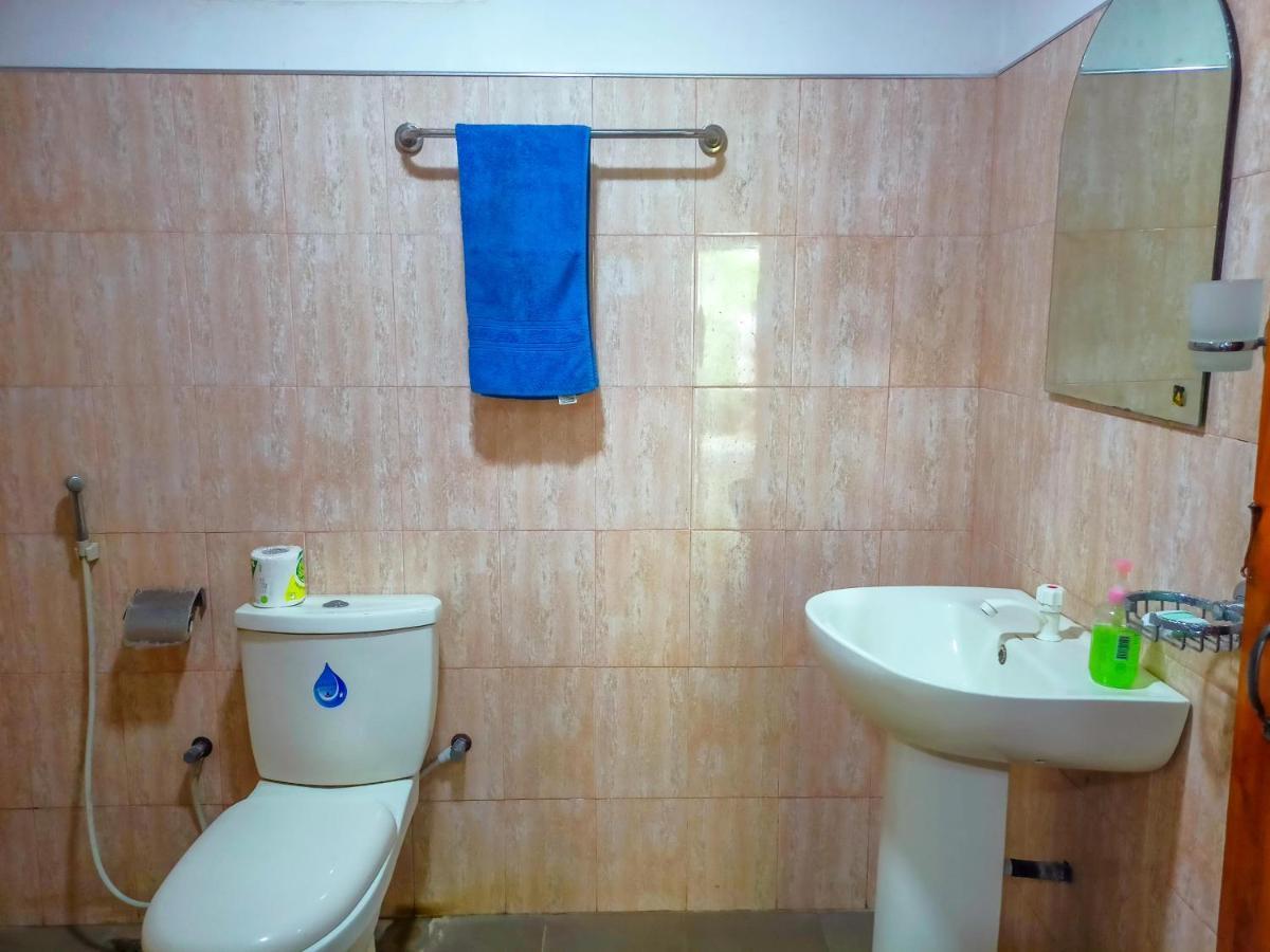 Sun Flower Homestay Сигирия Экстерьер фото