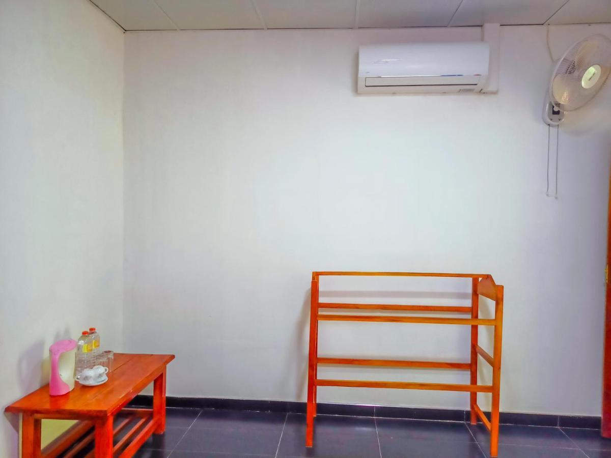 Sun Flower Homestay Сигирия Экстерьер фото