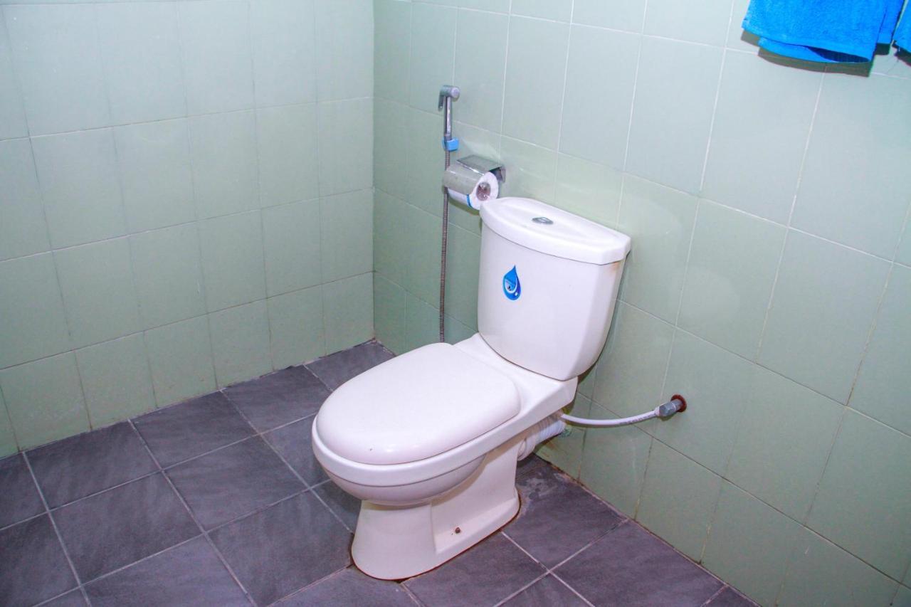 Sun Flower Homestay Сигирия Экстерьер фото