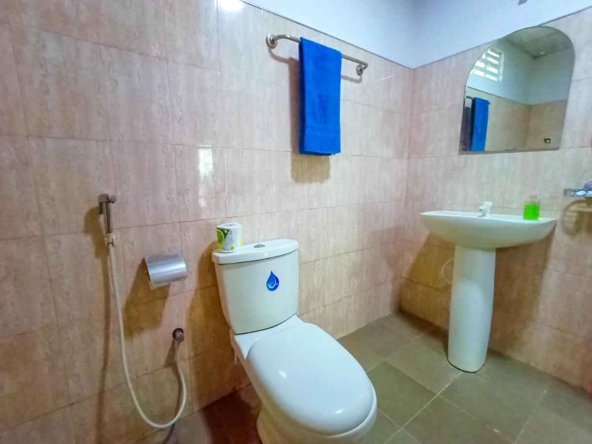 Sun Flower Homestay Сигирия Экстерьер фото